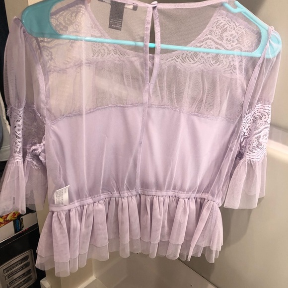 Forever 21 women’s top. - Picture 3 of 6